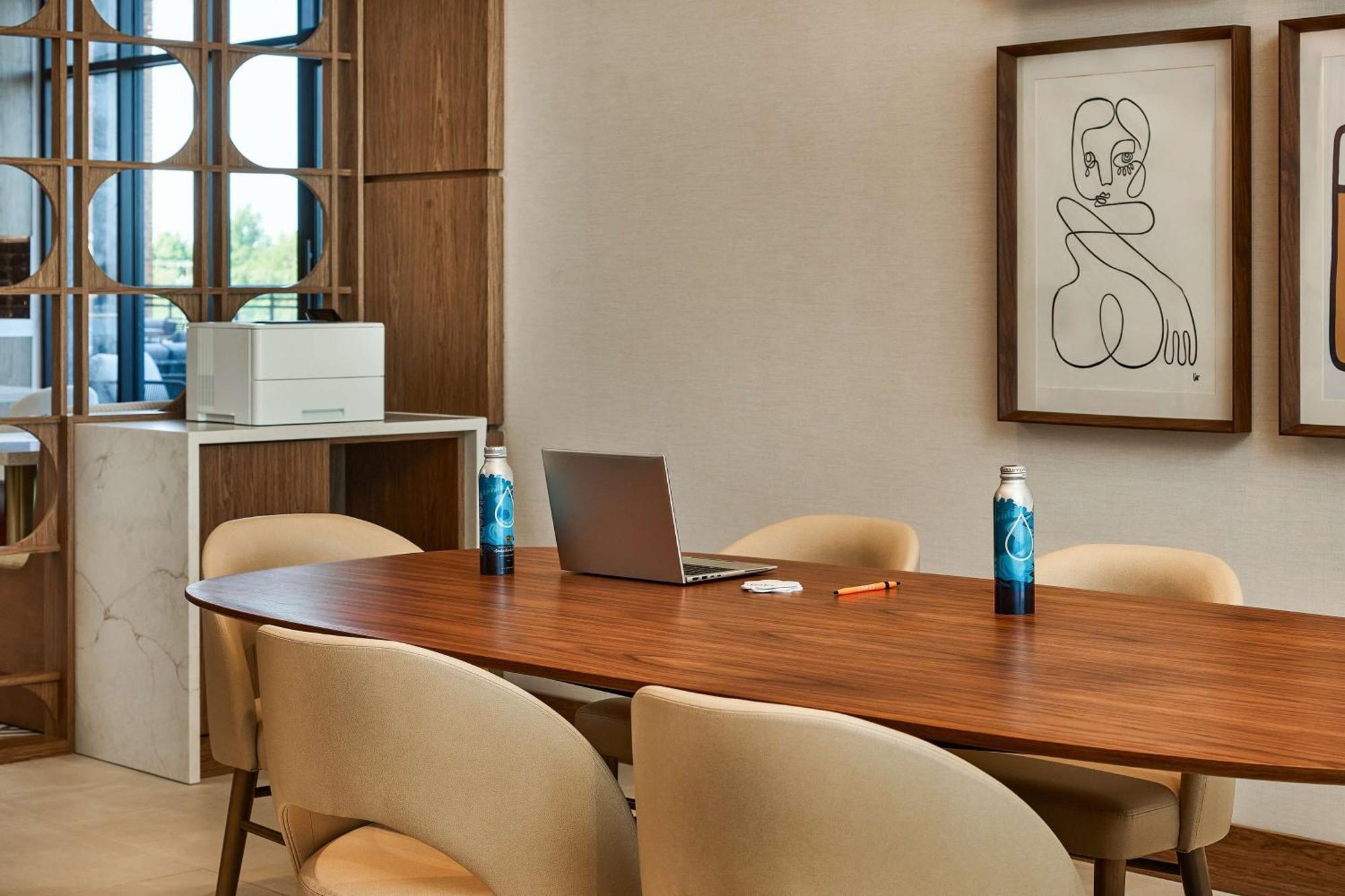 Lively Hotel On Oak Oklahoma City, Tapestry By Hilton Exteriér fotografie