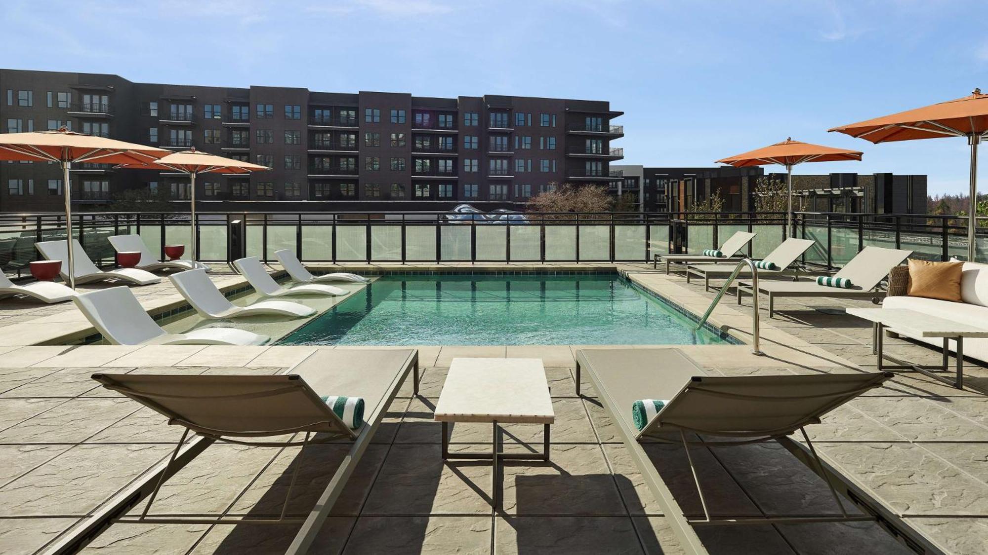 Lively Hotel On Oak Oklahoma City, Tapestry By Hilton Exteriér fotografie