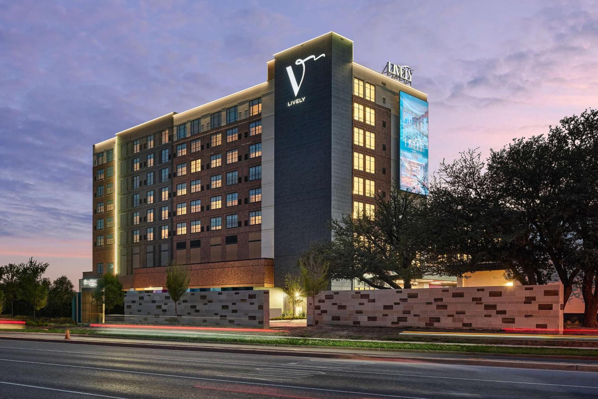 Lively Hotel On Oak Oklahoma City, Tapestry By Hilton Exteriér fotografie